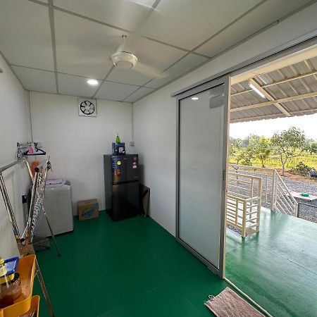 Homestay Denai Harummanis S4 Simpang Empat  Екстер'єр фото